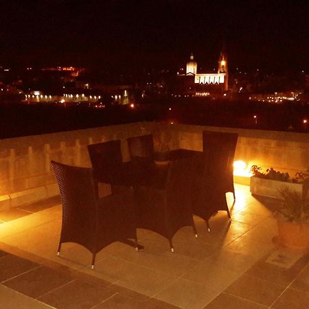 Luxury Apartment - Fort Chambray Għajnsielem Eksteriør bilde