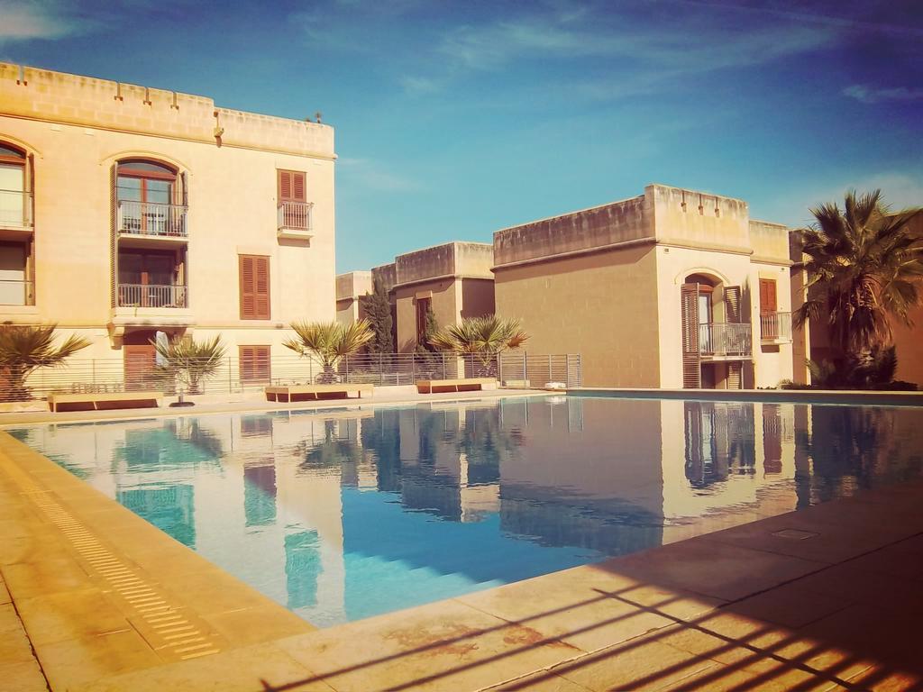 Luxury Apartment - Fort Chambray Għajnsielem Eksteriør bilde